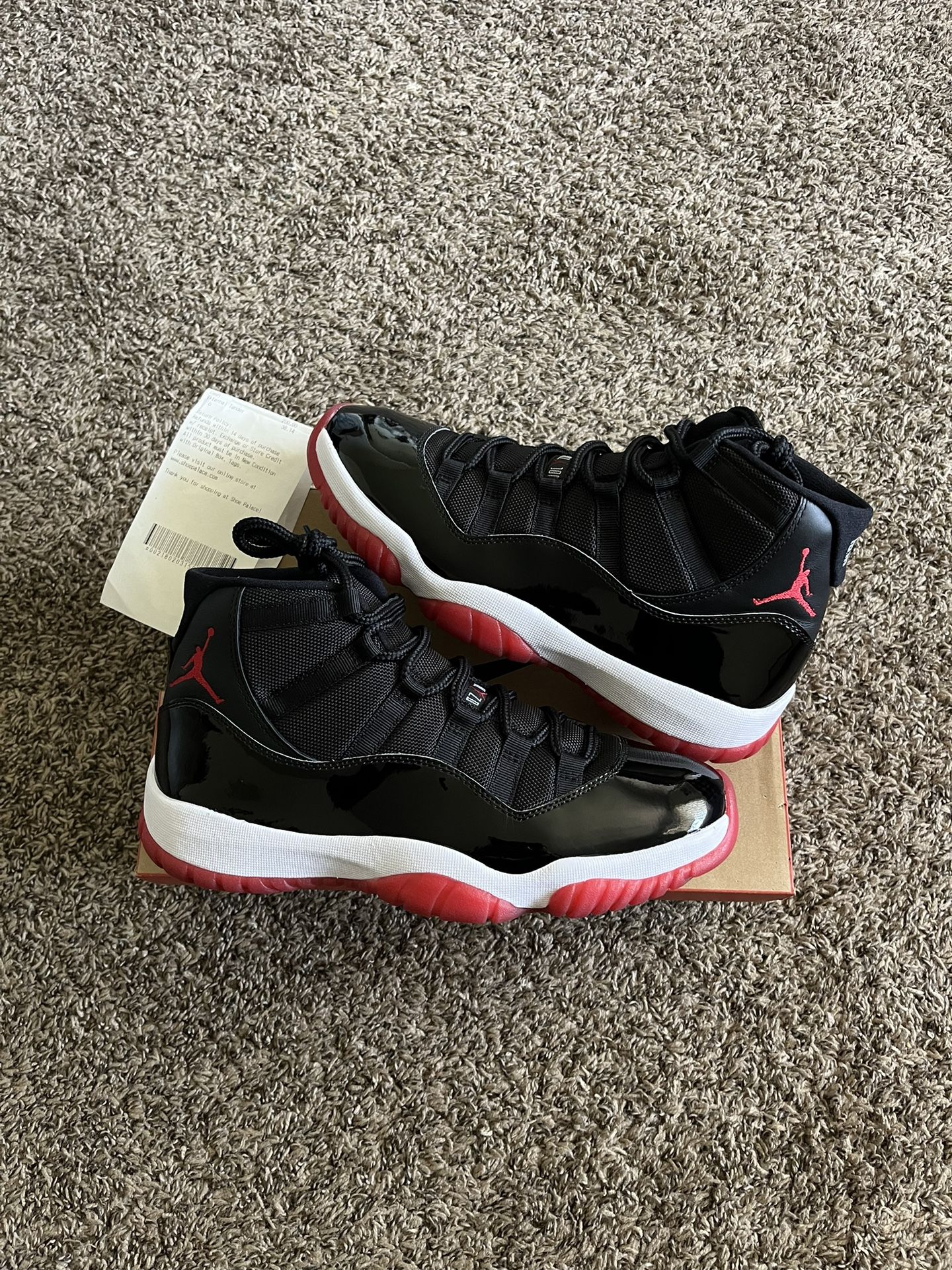 Bred 11s Size 10
