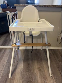High chair + foot rest + mat + cushion