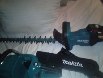 40v xgt Makita chainsaw 18in and xgt 40v 24in hedger new tool only