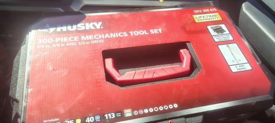 300 piece HUSKY mechanics tool set