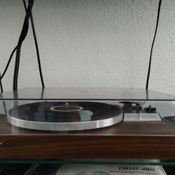 Panasonic RD 3500 Vintage Turntable 