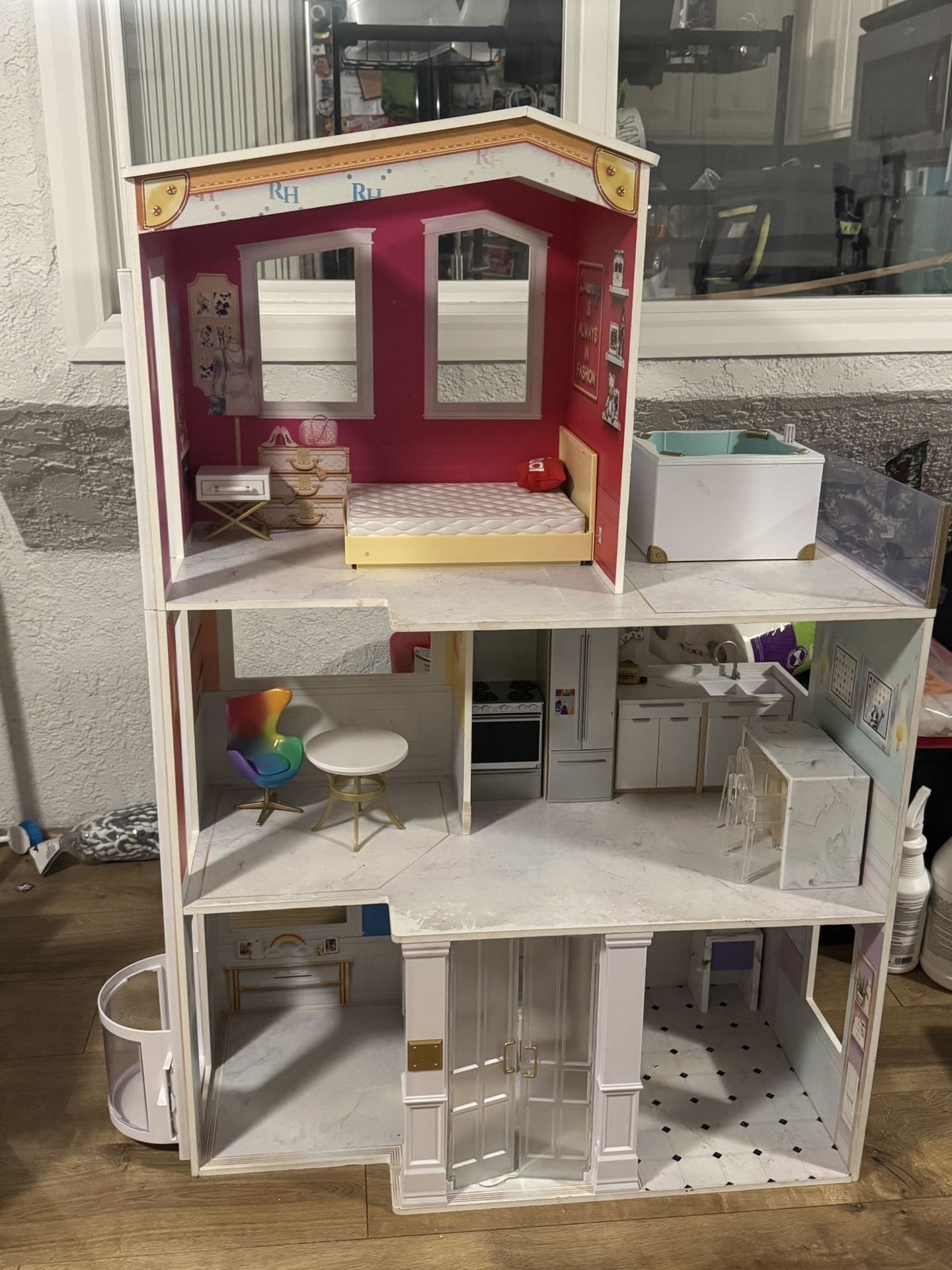 Rainbow High Doll House