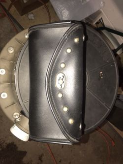 Harley windshield pouch