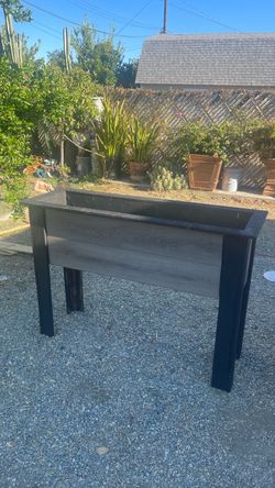 Exterior wooden planters