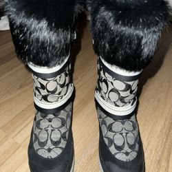 Coach Mariette Womens Logo Canvas Quilted Rabbit Fur Trimmed Winter Boots Size 8.5