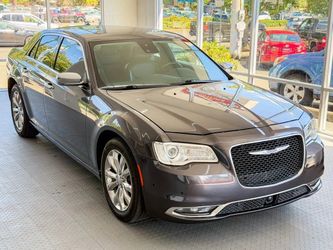 2018 Chrysler 300