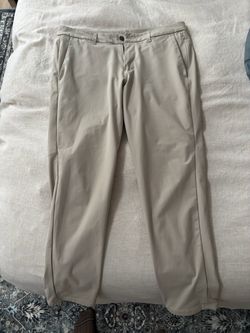 Lululemon men’s pants 34 width 30-31 length