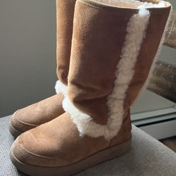 Ugg Size 5