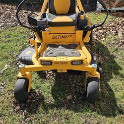2024 Cub Cadet
Ultima 42 in. 21.5 HP V-Twin Kawasaki Engine Dual Hydrostatic Drive Gas Zero Turn Riding Lawn Mower