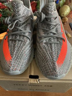          Yeezy Boost 350 V2 'Beluga Size 9.5