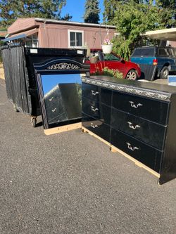 Free dresser