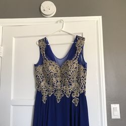 Formal long dress/prom/wedding/xv