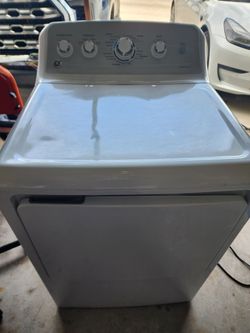 GE Gas Dryer with Sensor Dry