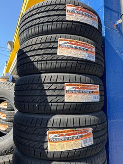 225 55 17 Llantas Nuevas Arroyo Con 50,000 millas de Garantía