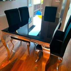 Dinning table and chairs