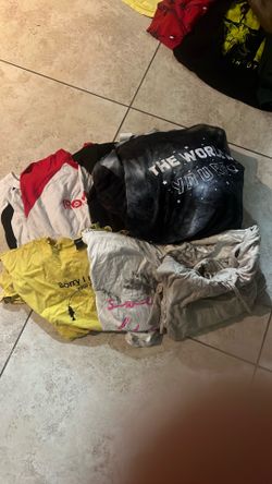Women’s shirts