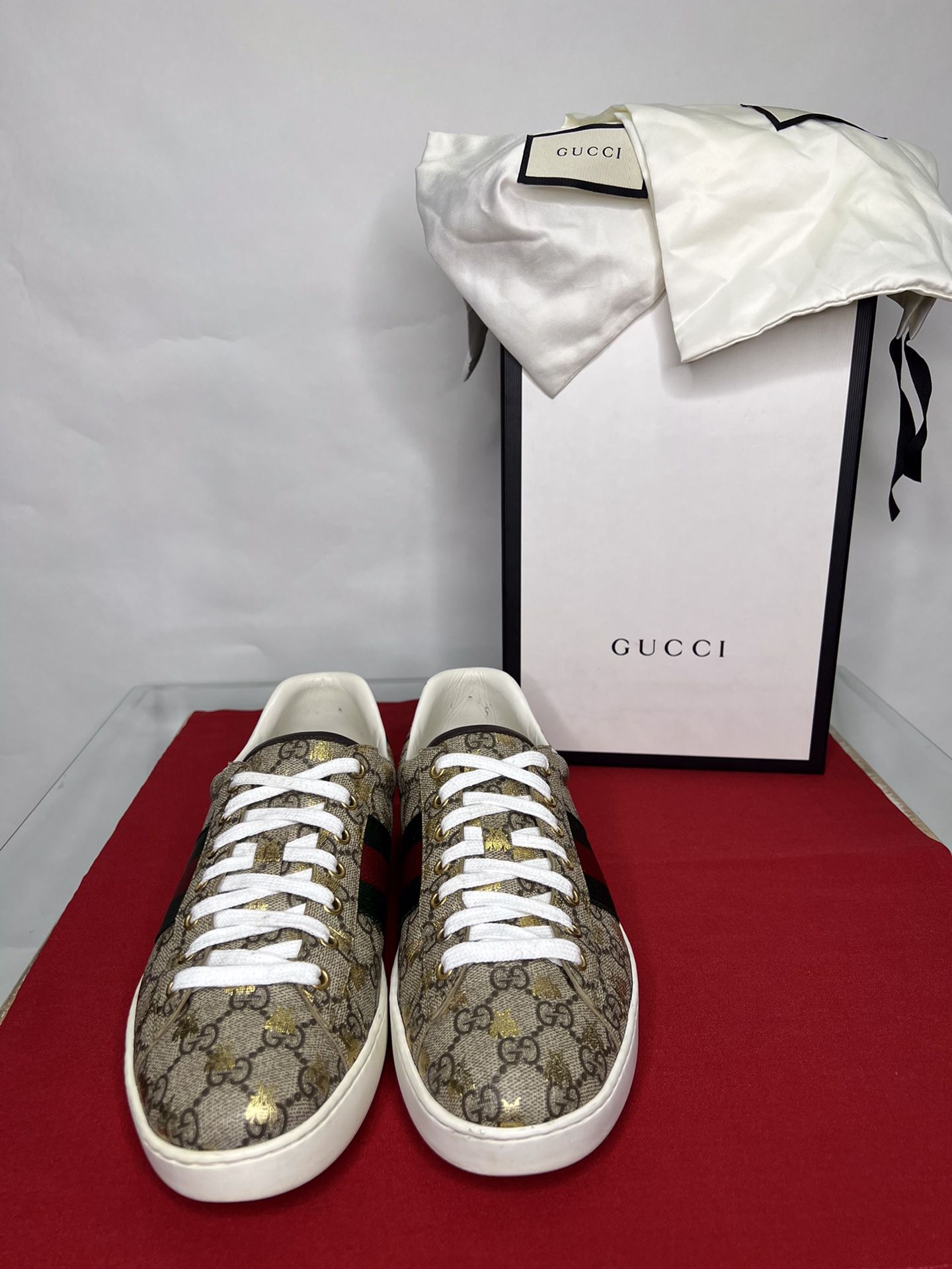 Authentic Original GG Supreme Gucci Men’s Ace Bees Tan Green Red Gold Sneakers