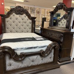 B947…. Queen Bed, Dresser And  Mirror