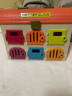 Vintage Battat Critter Vet Clinic