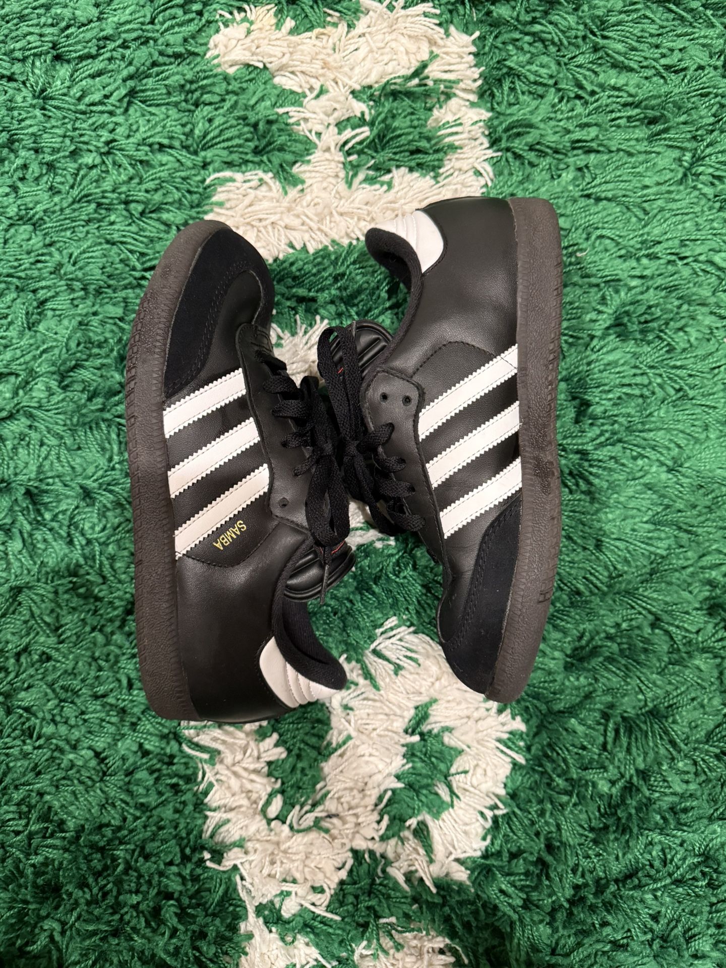 ADIDAS SAMBAS BLACK SIZE 5.5 MALE