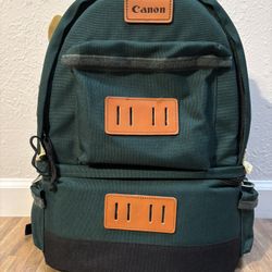 Canon Camera Professional Padded Backpack Canvas Leather Green Travel Vintage (in excellent condition)