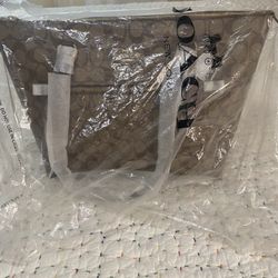 (NEVER USED)Coach Gallery Tote
