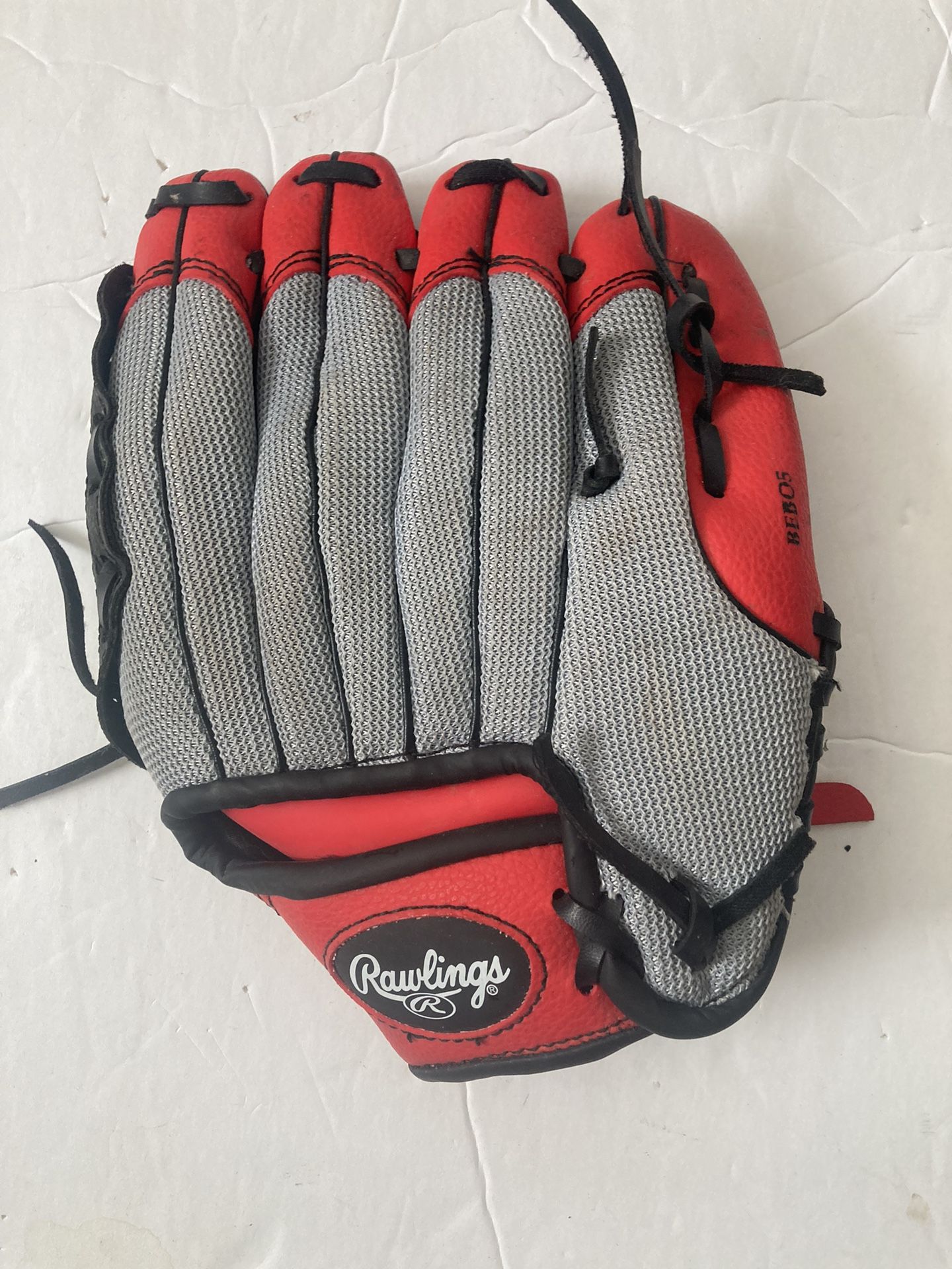 RAWLINGS 10” Baseball Glove