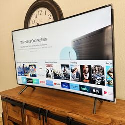 Curved 65” Samsung 4k Smart TV UHD hdr! Excellent picture