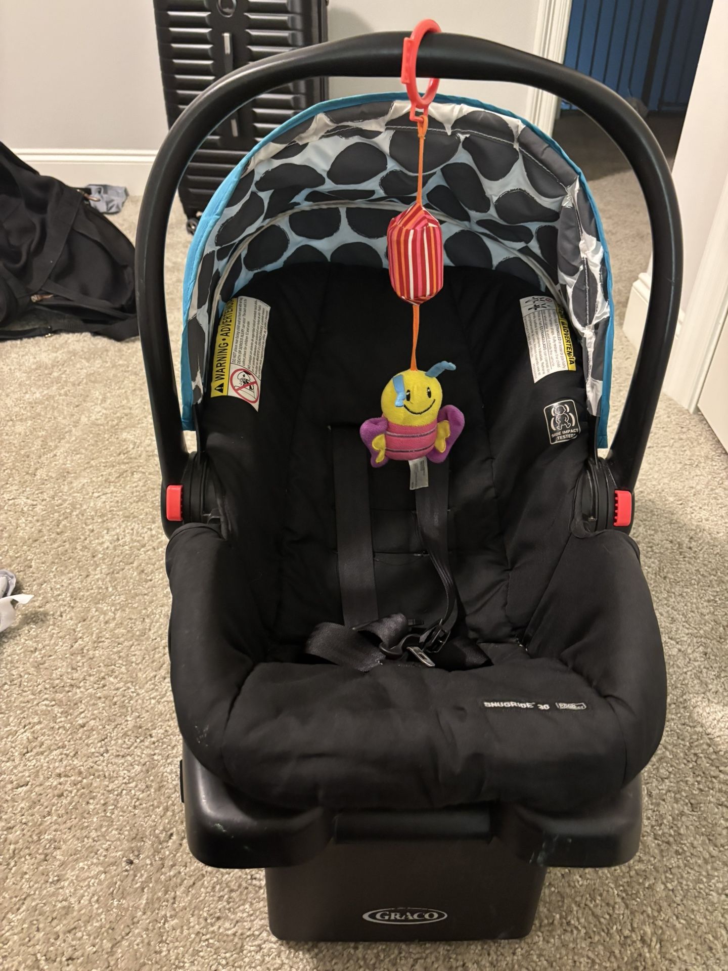 Graco Baby Car Seat With  Base