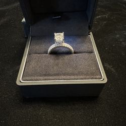 Diamond Engagement Ring And Wedding Band 