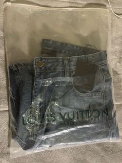 LV carpenter jorts