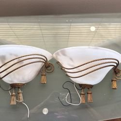 2x Antique Lighted Wall Sconces 