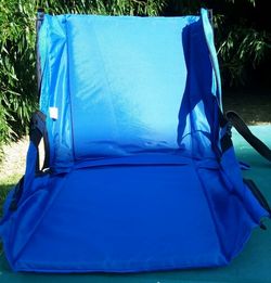 Totes Bleacher Seat Cushion With Back 