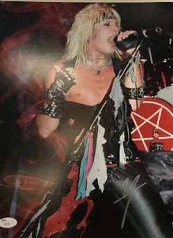 Vince Neil -Motley Crue