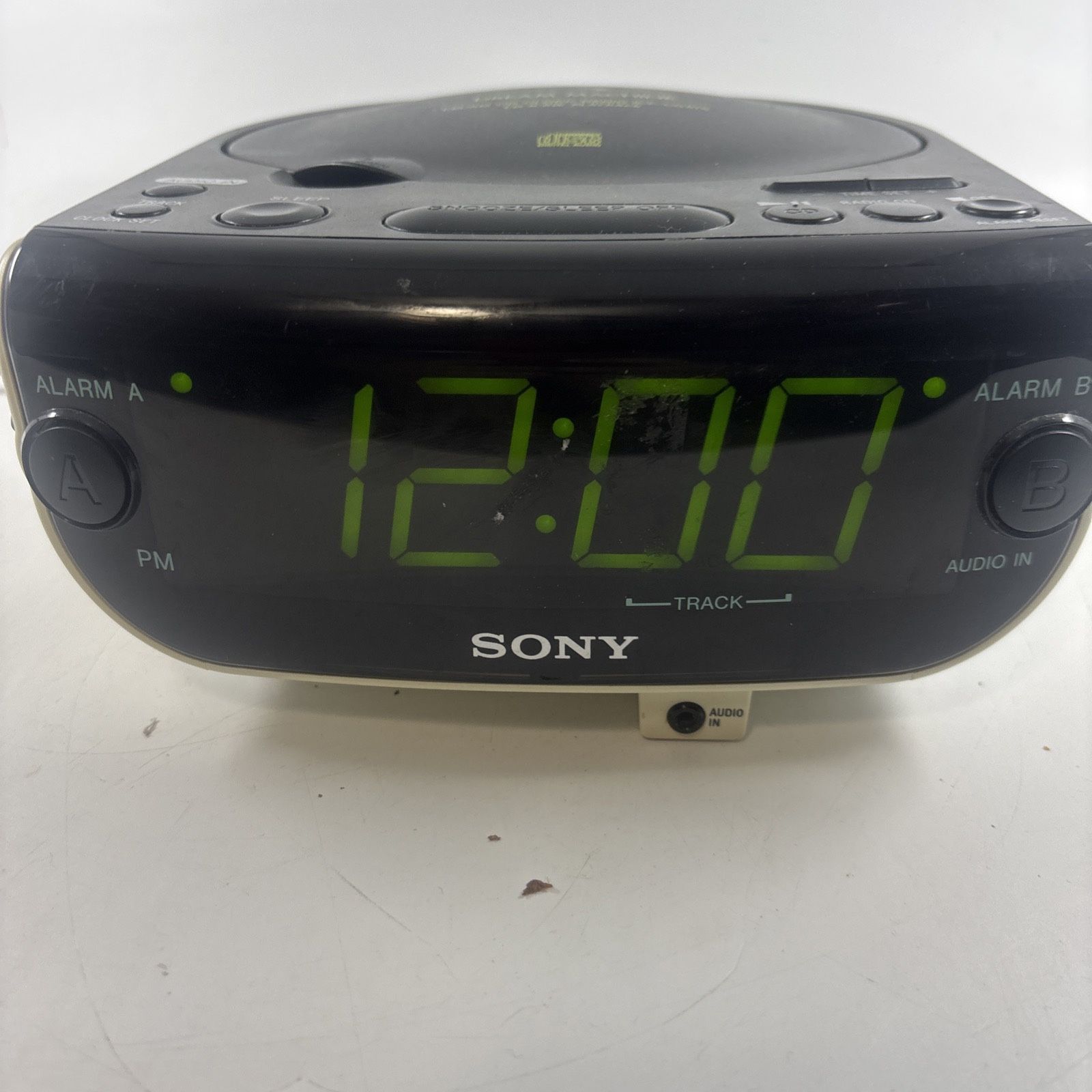 Sony Dream Machine FM/AM CD Player Dual Alarm Clock Radio ICF-CD815 TESTED WORKS