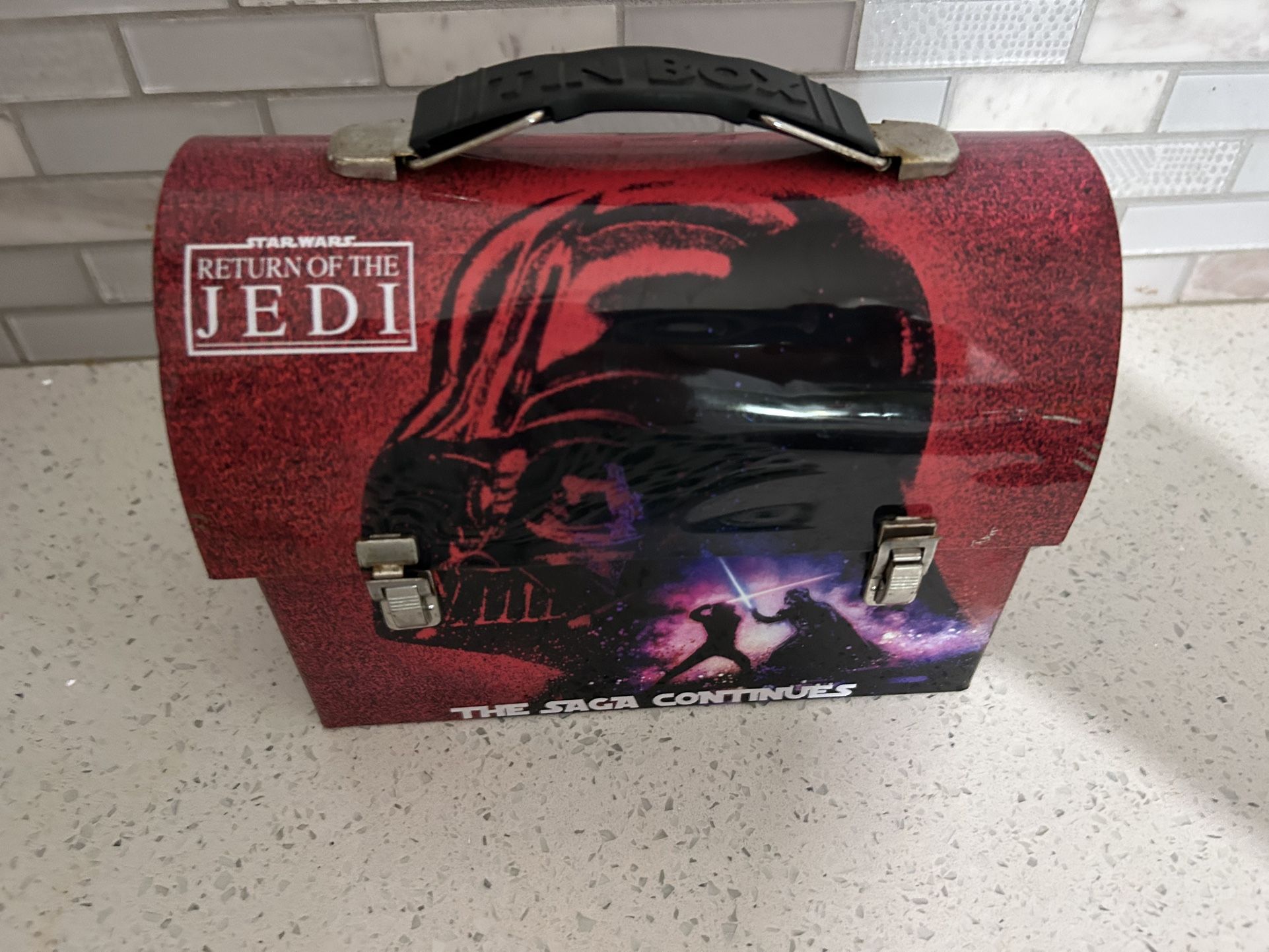 Vintage lunchbox – return of the Jedi Dated 2012