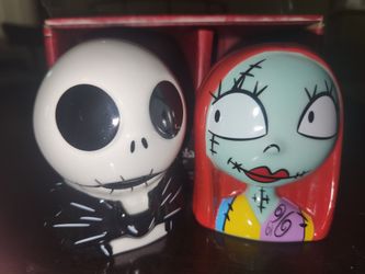 Nightmare Before Christmas Jack And Sally Salt And Pepper Shakers