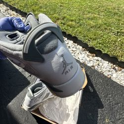 SEND OFFERS! (USED)Jordan Cool Grey 6’s