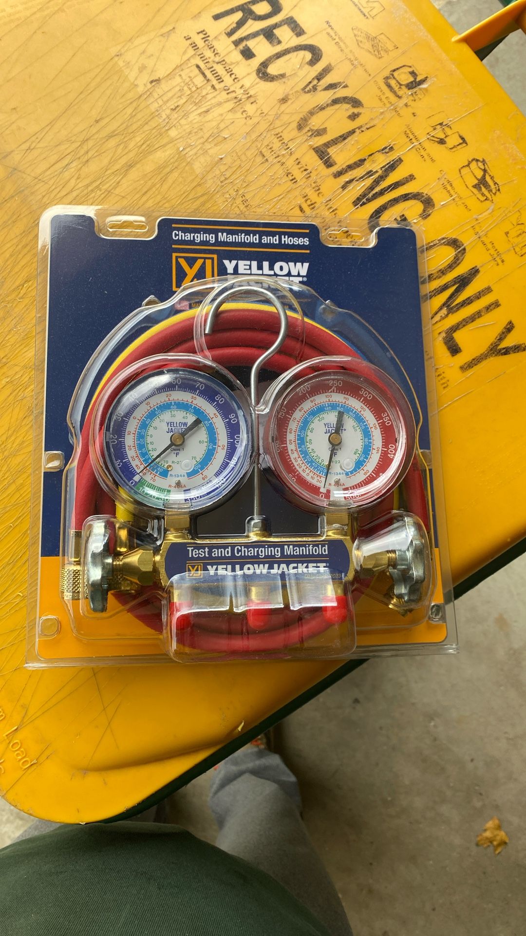 Yellow Jacket Charging Manifold and AC Hoses