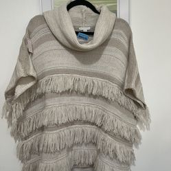 New York And Company Beige Fringe Poncho Sweater Boho Size L/XL, New Never Used 