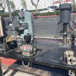 Workbench With Machinery And Power