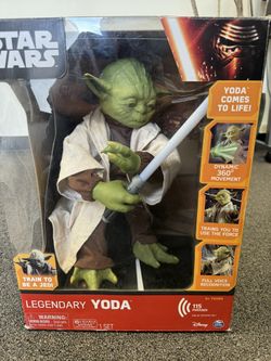 Star Wars Legendary Yoda 16” Interactive