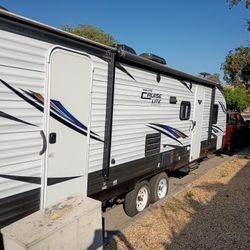 RV Travel Trailers