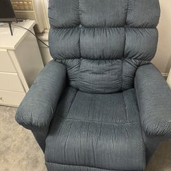 Recliner With Remote 