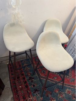 CHAIRS SET OF 3