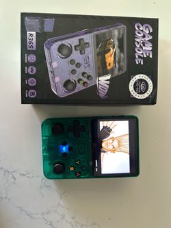 R36S Handheld Retro Game Console Old School Fun