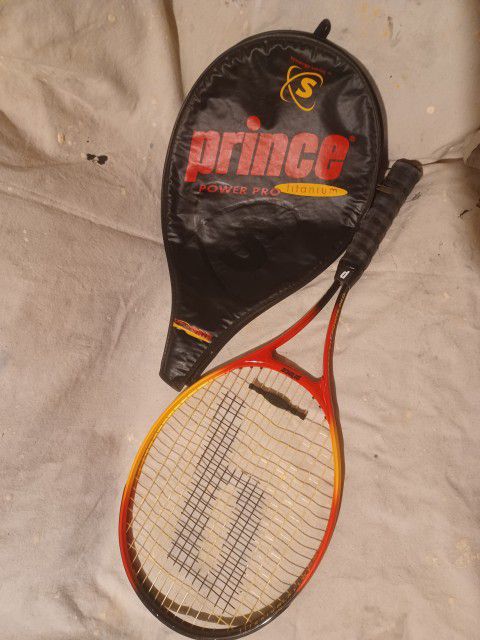 Prince Tennis Racket With Case 