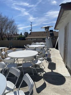 Round Plastic Folding Tables