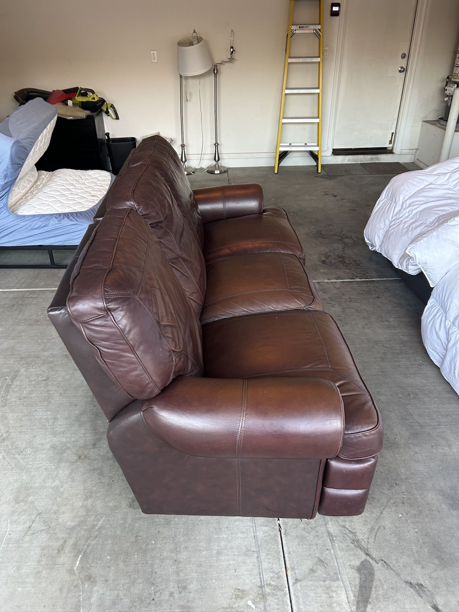 Leather Couch With reclining Seats