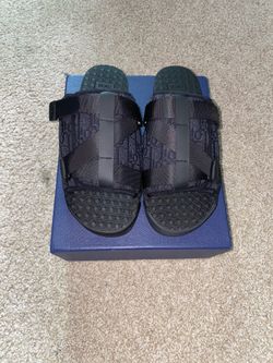 Black luxury slides Size 10US